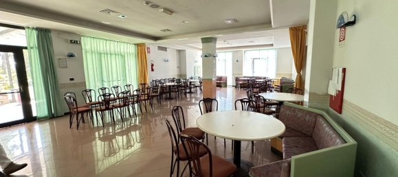 5000m² Building in Atri, Italy No. 340563 9