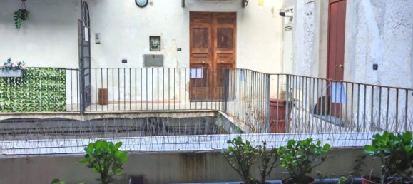 Квартира с 4 спальнями в Кава де Тиррени, Италия № 339433 40