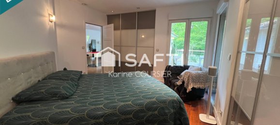 Casa de 4 dormitorios en Beychac-et-Caillau, France No. 278409 3