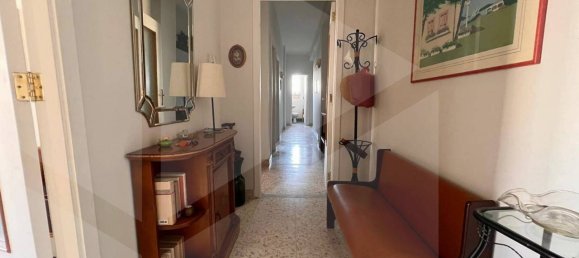 4 rooms Apartment in Naples, Italy No. 33432 47
