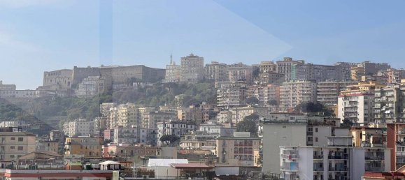 4 rooms Apartment in Naples, Italy No. 33432 18
