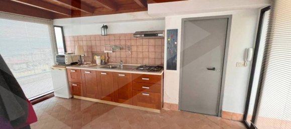 4 rooms Apartment in Naples, Italy No. 33432 28