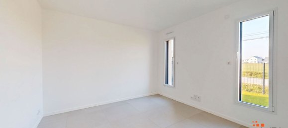 Casa de 4 dormitorios en Breal-sous-Montfort, France No. 201375 7