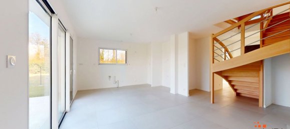 Casa de 4 dormitorios en Breal-sous-Montfort, France No. 201375 3