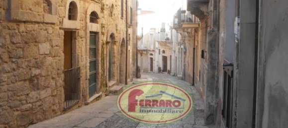 2 bedrooms House in Ragusa, Italy No. 106674 5