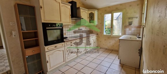 4 chambres Maison à Eure-et-Loir, France No. 93090 6