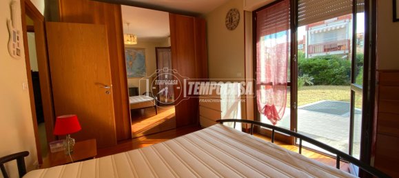1 bedroom Apartment in Grugliasco, Italy No. 49749 12