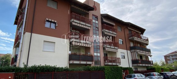 1 bedroom Apartment in Grugliasco, Italy No. 49749 9