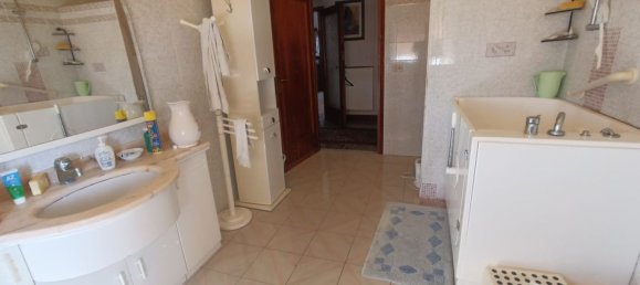 Пентхаус с 8 комнатами в Ливорно, Италия № 275100 25