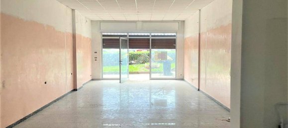 80m² Commercial property in Ciampino, Italy No. 140257 9