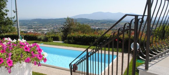 12 bedrooms House in Pescia, Italy No. 112863 11