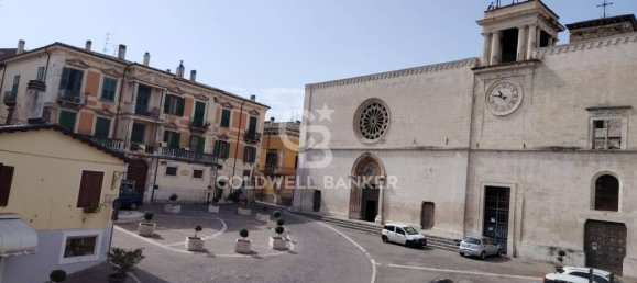 4 Schlafzimmer Penthouse in Sulmona, Italy, Nr. 326939 3