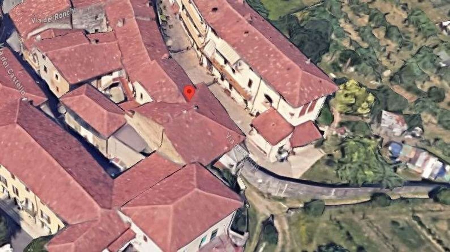 Apartamento de 14 habitaciónes en Olgiate Molgora, Italy No. 5028