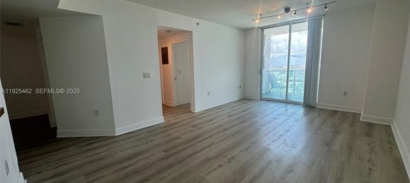 2 Schlafzimmer Gewerbliche Immobilien in Miami, USA, Nr. 614787 24