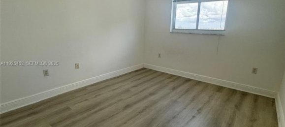 2 Schlafzimmer Gewerbliche Immobilien in Miami, USA, Nr. 614787 17