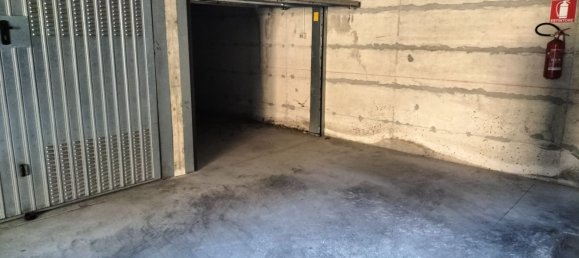 Garaje en Vedano al Lambro, Italy 24 m² No. 157203 3