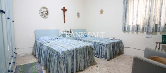 3 غرف نوم طابقين في Santa Venera, Malta رقم 2515 9