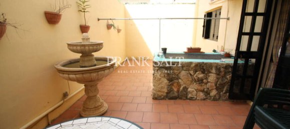 3 غرف نوم طابقين في Santa Venera, Malta رقم 2515 7