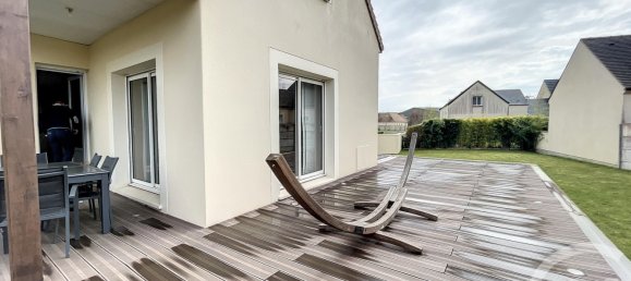 4 bedrooms House in Chartres, France No. 211599 2