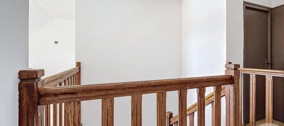 4 bedrooms House in Chartres, France No. 211599 20