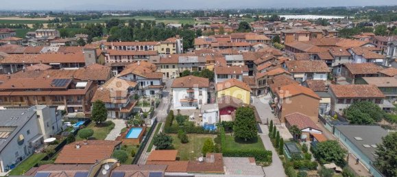 512m² Land in Castel Rozzone, Italy No. 303507 10