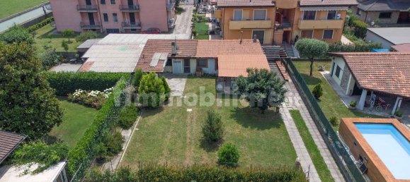 512m² Land in Castel Rozzone, Italy No. 303507 3