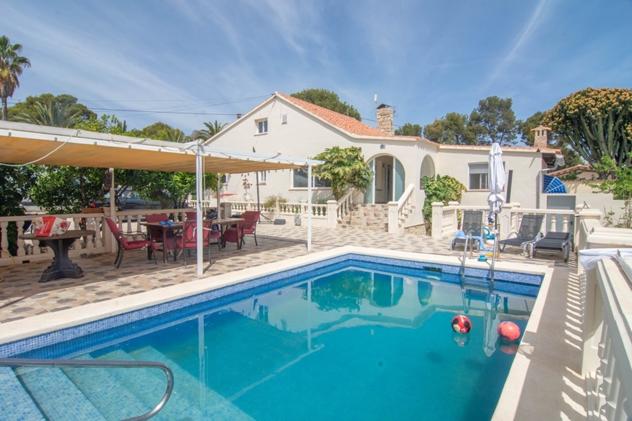 Villa T6 em La Nucia, Spain N.º 10926