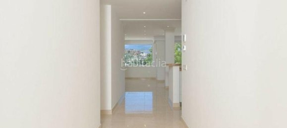 3 Schlafzimmer Penthouse in Marbella, Spain, Nr. 31430 16