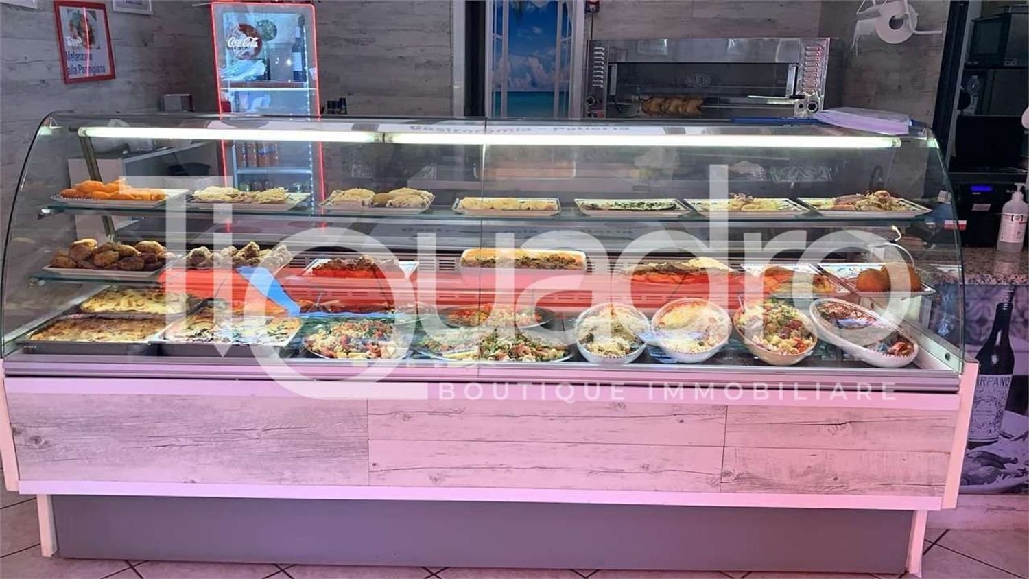 65m² Commercial property in Udine, Italy No. 223019