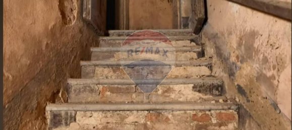 19 rooms House in Castagnole Monferrato, Italy No. 7555 21