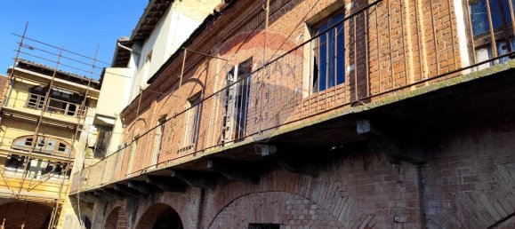 19 rooms House in Castagnole Monferrato, Italy No. 7555 37