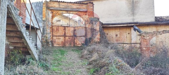 19 rooms House in Castagnole Monferrato, Italy No. 7555 9