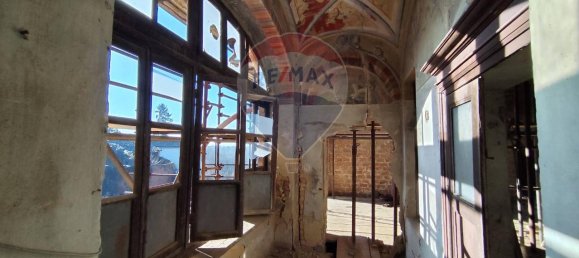 19 rooms House in Castagnole Monferrato, Italy No. 7555 3