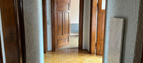 8 rooms Building in Tirschenreuth, Germany No. 118564 5