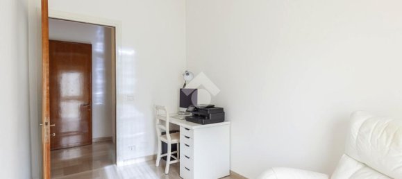 3 bedrooms Apartment in Rome, Italy No. 176947 15