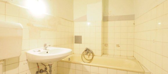 2 rooms Apartment in Brigittenau, Austria No. 92456 6