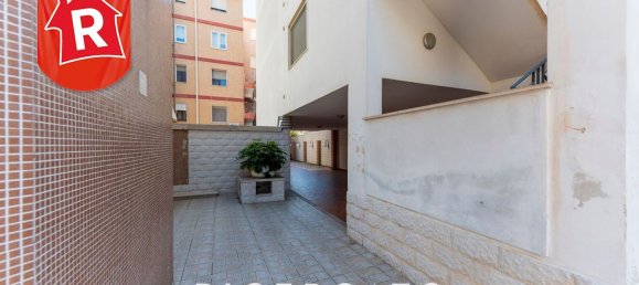 Пентхаус с 2 комнатами в Лечче, Италия № 137942 10