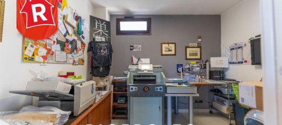 Пентхаус с 2 комнатами в Лечче, Италия № 137942 40