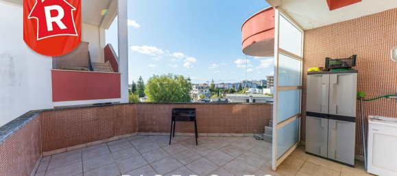 Пентхаус с 2 комнатами в Лечче, Италия № 137942 5