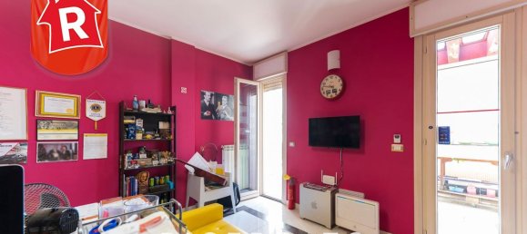 Пентхаус с 2 комнатами в Лечче, Италия № 137942 37