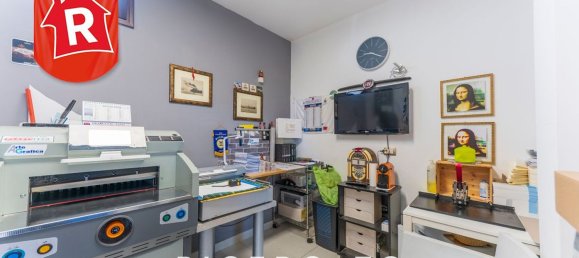 Пентхаус с 2 комнатами в Лечче, Италия № 137942 41