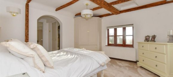 4 bedrooms House in Harlow, United Kingdom No. 3956 7