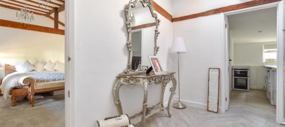 4 bedrooms House in Harlow, United Kingdom No. 3956 13