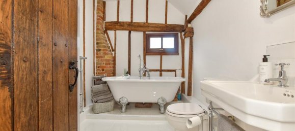 4 bedrooms House in Harlow, United Kingdom No. 3956 10