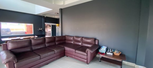3 bedrooms House for sale in Pattaya, Chonburi, Eastern Thailand, Thailand № 82647 10