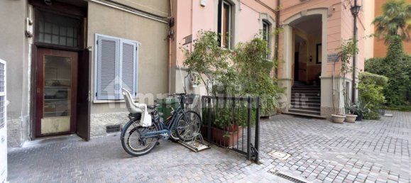 2-Zimmer Gewerbliche Immobilie in Milan, Italy, Nr. 250651 19