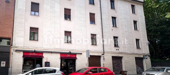 2-Zimmer Gewerbliche Immobilie in Milan, Italy, Nr. 250651 3