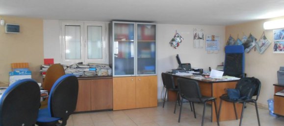 40 rooms Building in Casoria, Italy No. 84875 24