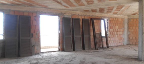 40 rooms Building in Casoria, Italy No. 84875 4