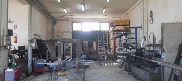 40 rooms Building in Casoria, Italy No. 84875 16